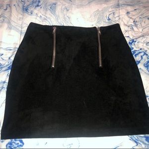 Velvet black mini skirt